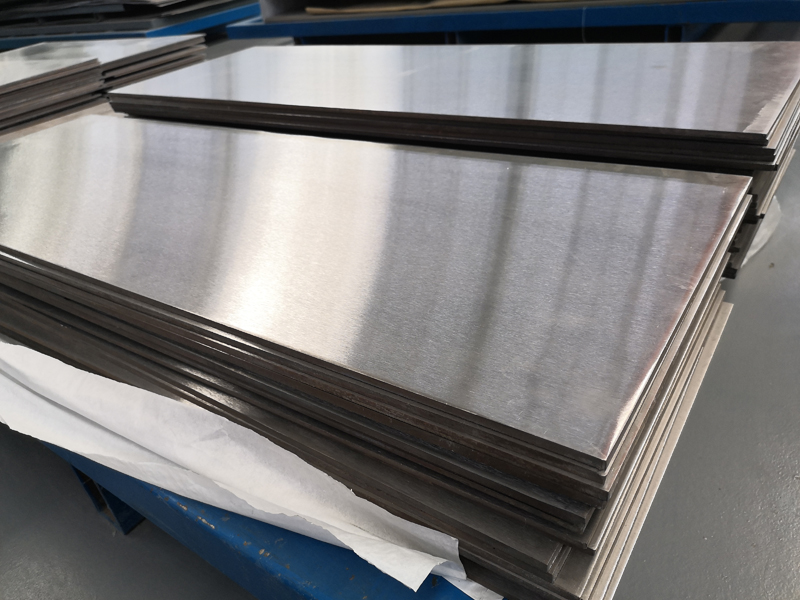 Titanium plate